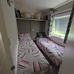 木屋 Village 35 *