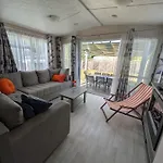 Village 35 * Lingreville