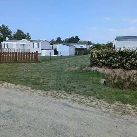 Village 35 Alpehytte Lingreville